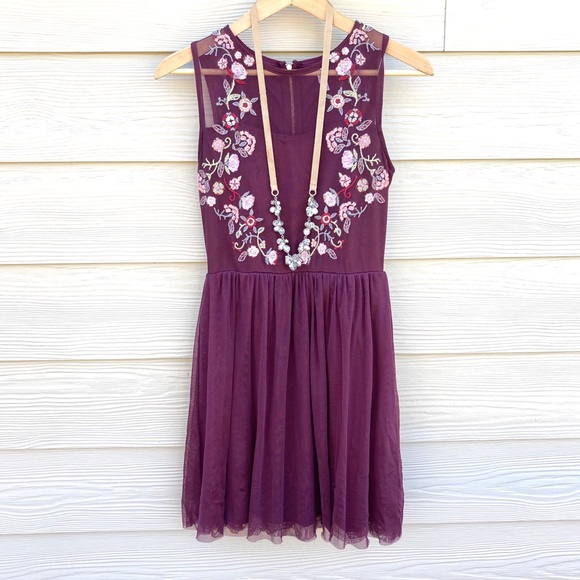 Embroidered Burgundy Boho Tulle Dress S - Picture 11 of 16